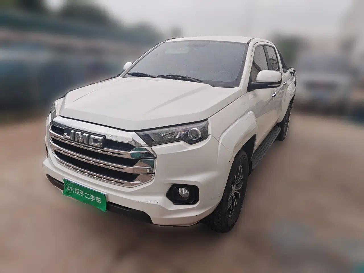 JMC Yuhu 7 2023 2.0T Automatic Diesel 4x4 Comfort Version Standard Wheelbase — миниатюра 1