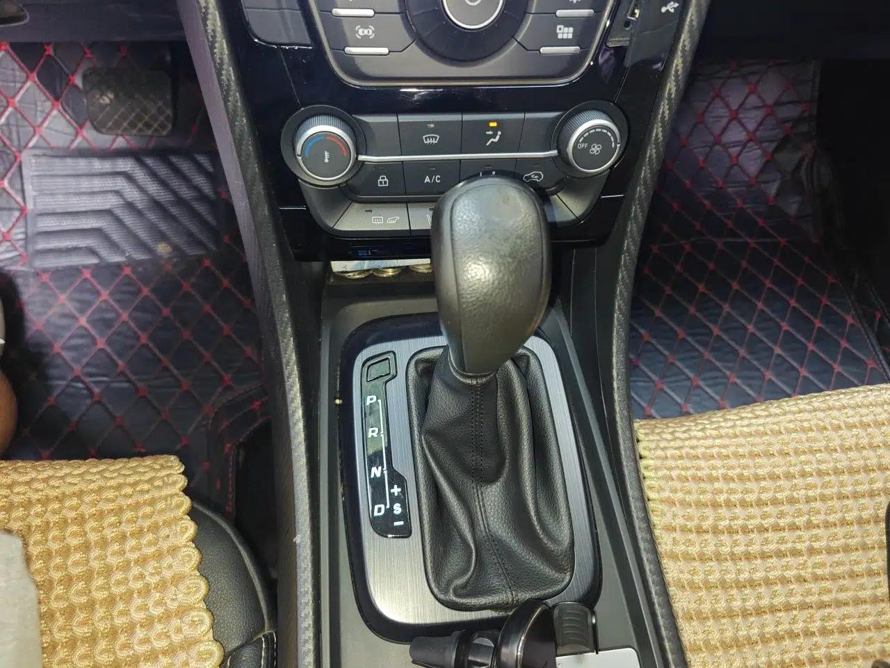 JMC Yusheng S330 2016 1.5L GTDi Automatic Two-Wheel Drive Prestige Edition — миниатюра 14