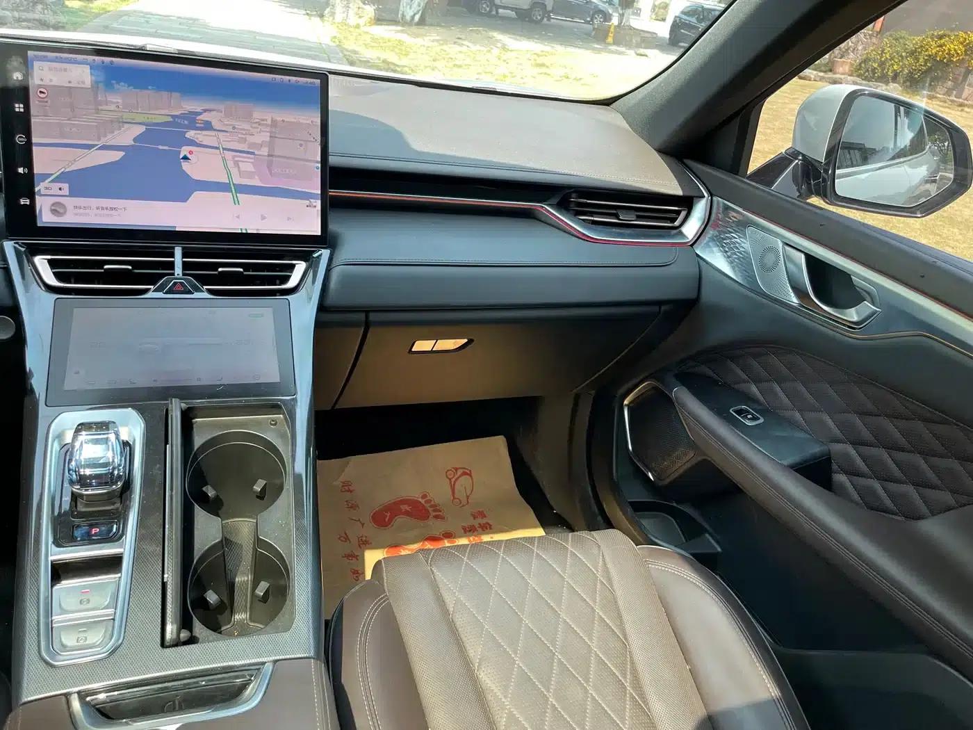 Wei brand Mocha 2021 2.0T 2WD Extra Rich Edition — миниатюра 9