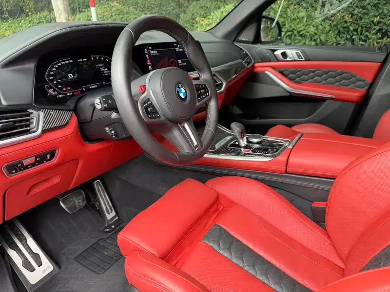 2021 BMW X5 M — миниатюра 12