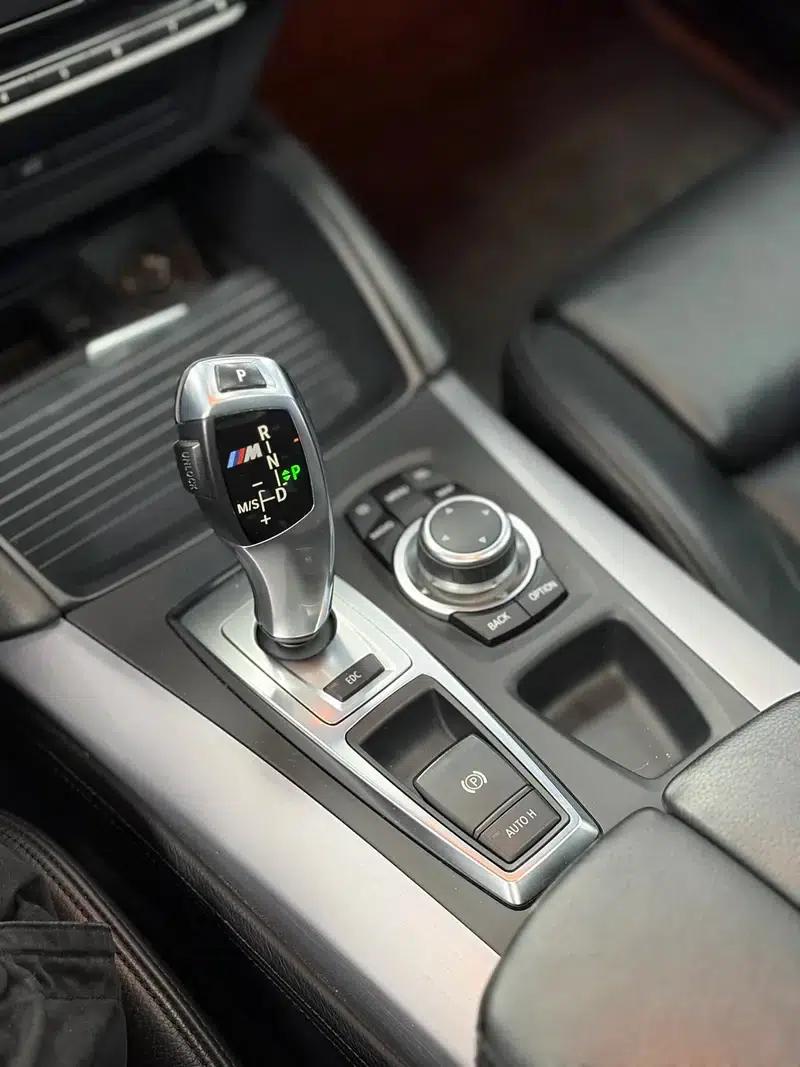 2010 BMW X5 M — миниатюра 14