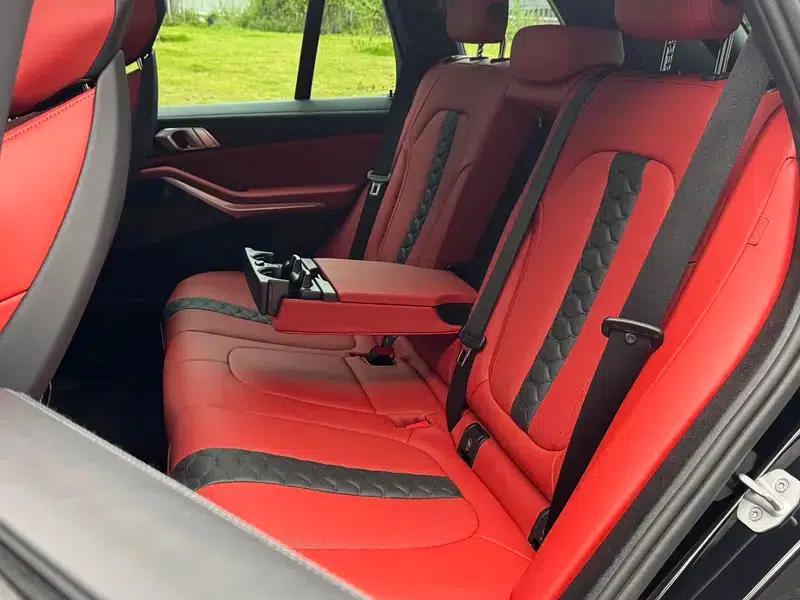 2023 BMW X5 M Competition — миниатюра 25