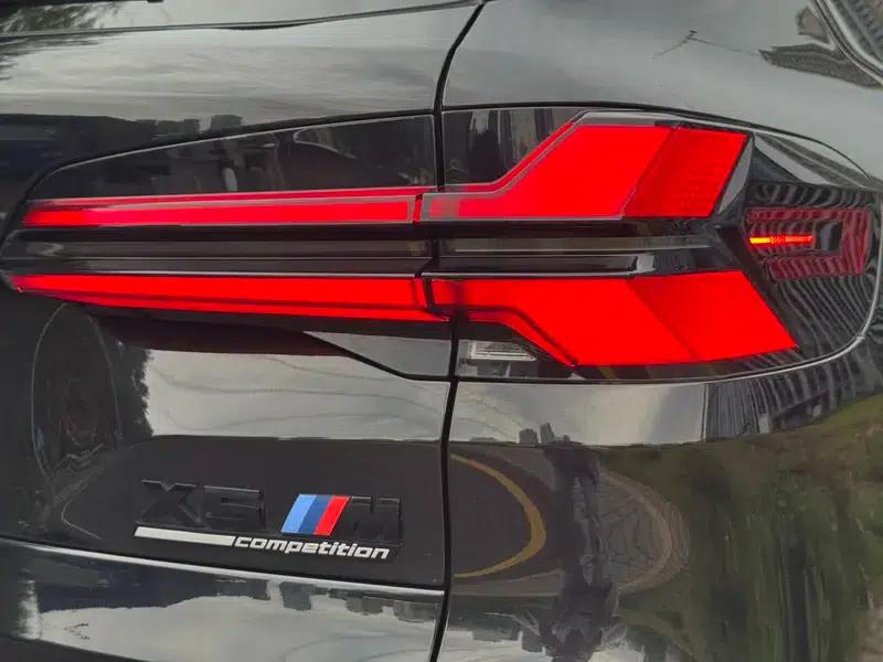 2023 BMW X5 M Competition — миниатюра 10