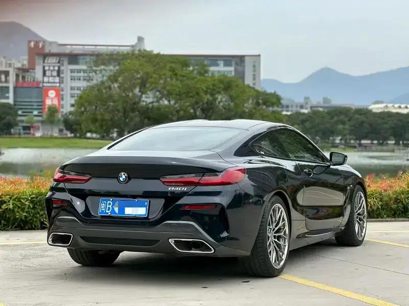 2022 BMW 8 Series 840i Coupe M Sport Package — миниатюра 4