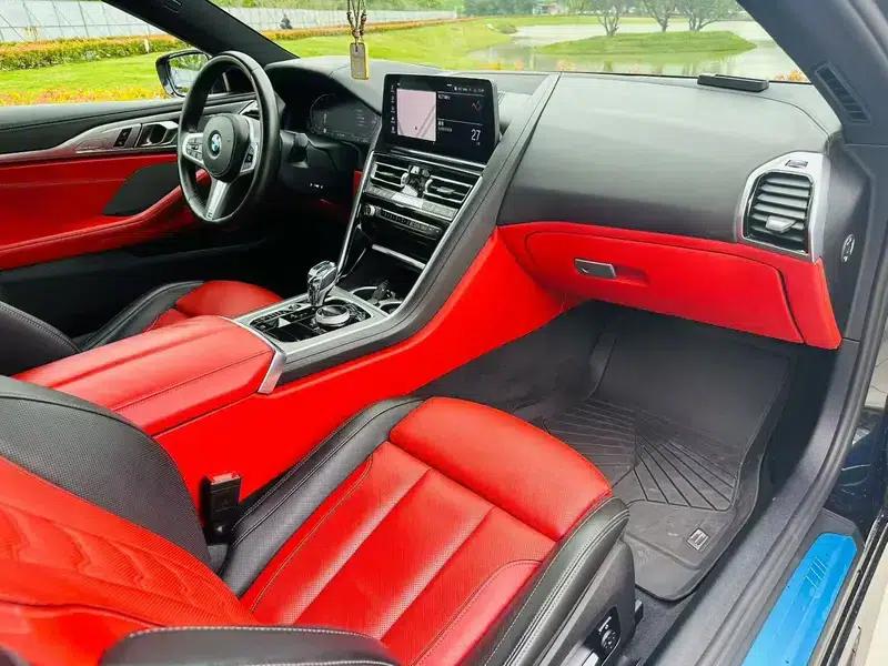 2022 BMW 8 Series 840i Coupe M Sport Package — миниатюра 7