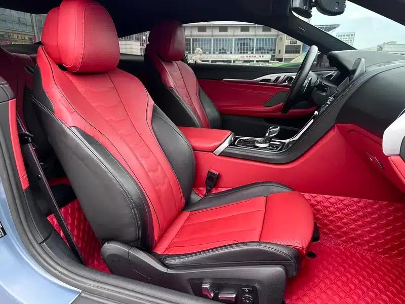BMW 8 Series 2019 840i Coupe First Edition — миниатюра 15