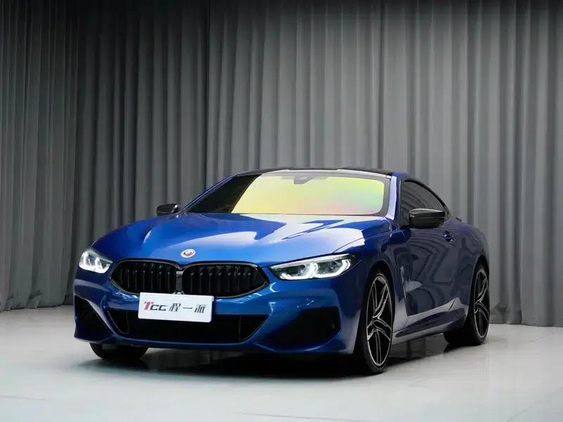2019 BMW 8 Series 840i Coupe M Sport Package — миниатюра 1