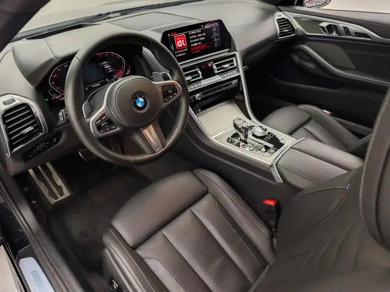 2019 BMW 8 Series 840i Coupe M Sport Package — миниатюра 16