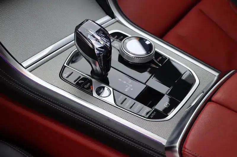 2019 BMW 8 Series 840i Gran Coupe M Sport Package — миниатюра 17