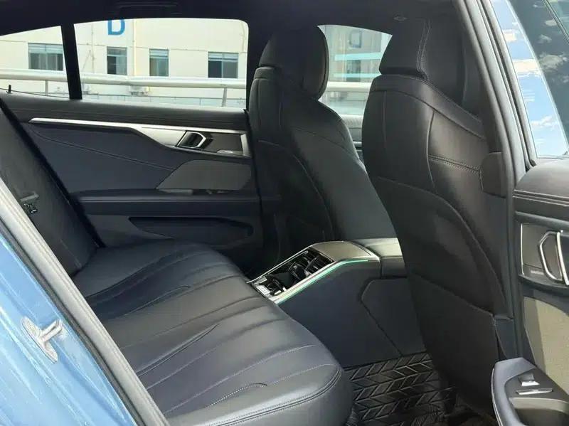 2022 BMW 8 Series 840i Gran Coupe M Sport Package — миниатюра 9