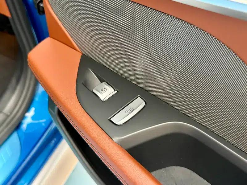 2019 BMW 8 Series 840i Gran Coupe M Sport Package — миниатюра 13