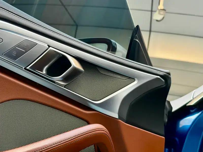 2019 BMW 8 Series 840i Gran Coupe M Sport Package — миниатюра 14