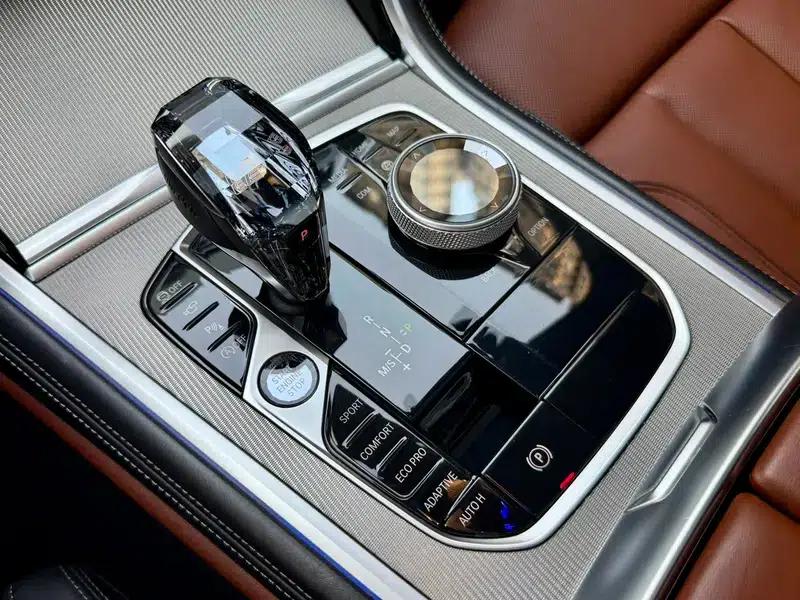 2019 BMW 8 Series 840i Gran Coupe M Sport Package — миниатюра 24