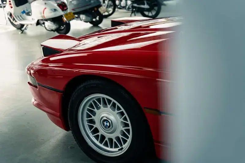 1996 BMW 8 Series 5.0L Automatic Rear-Wheel Drive 4-Seater (Parallel Import) — миниатюра 4