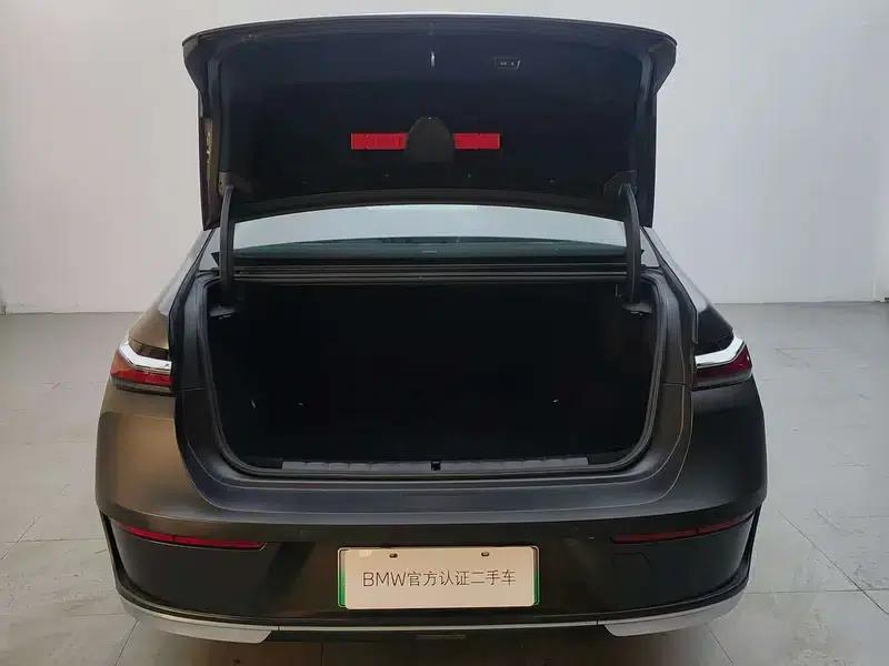 BMW i7 2023 eDrive50L Leading Luxury Package — миниатюра 18