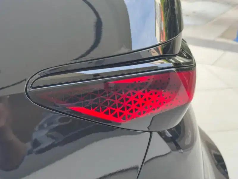 BMW i7 2023 M70L xDrive — миниатюра 9