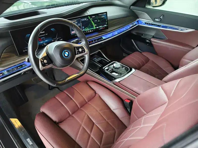 BMW i7 2023 eDrive50L Premium Luxury Package — миниатюра 18