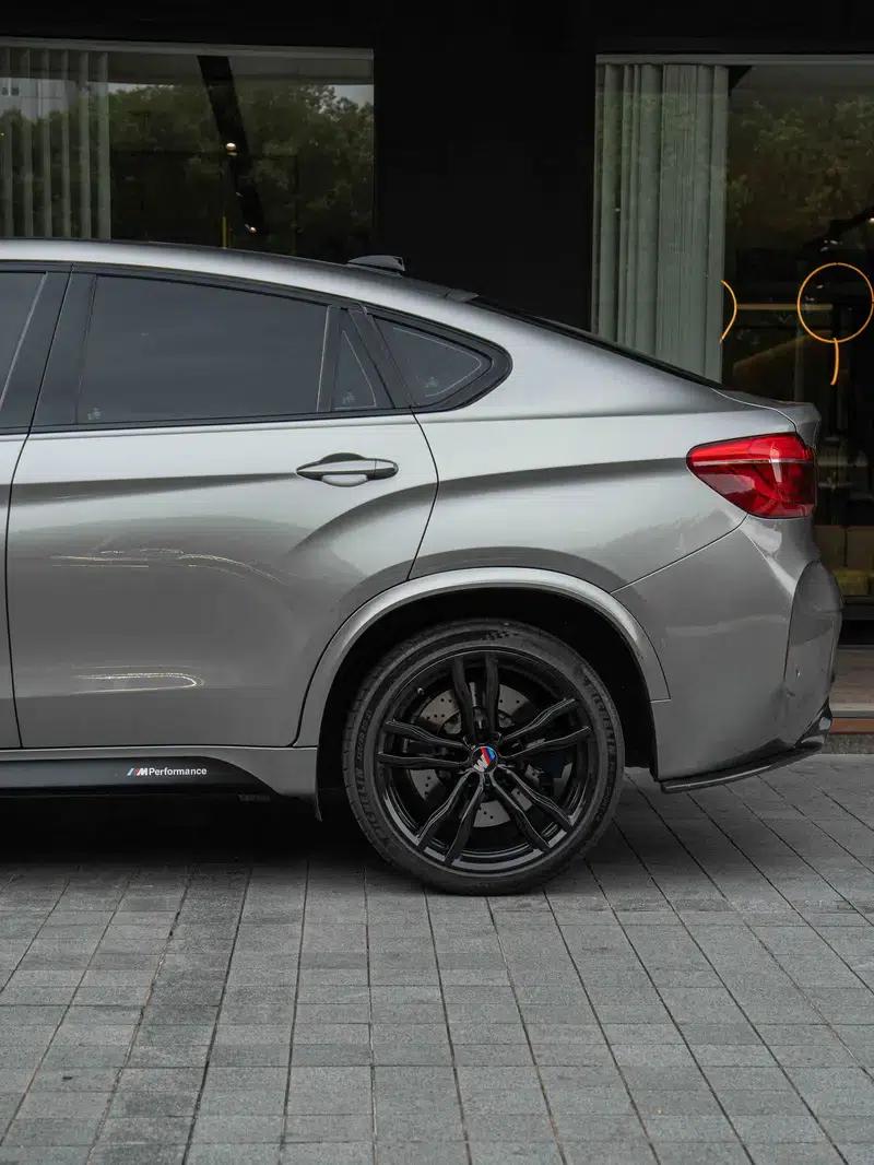 2015 BMW X6 M — миниатюра 9