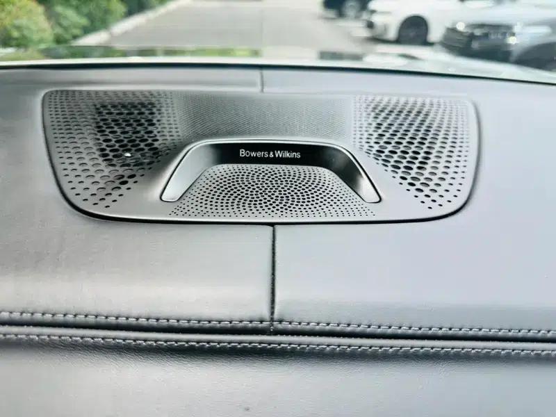2021 BMW X6 M — миниатюра 13