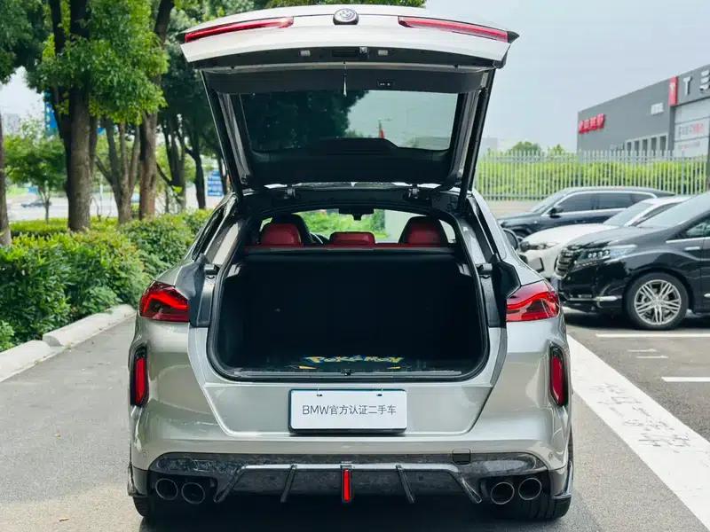 2021 BMW X6 M — миниатюра 15