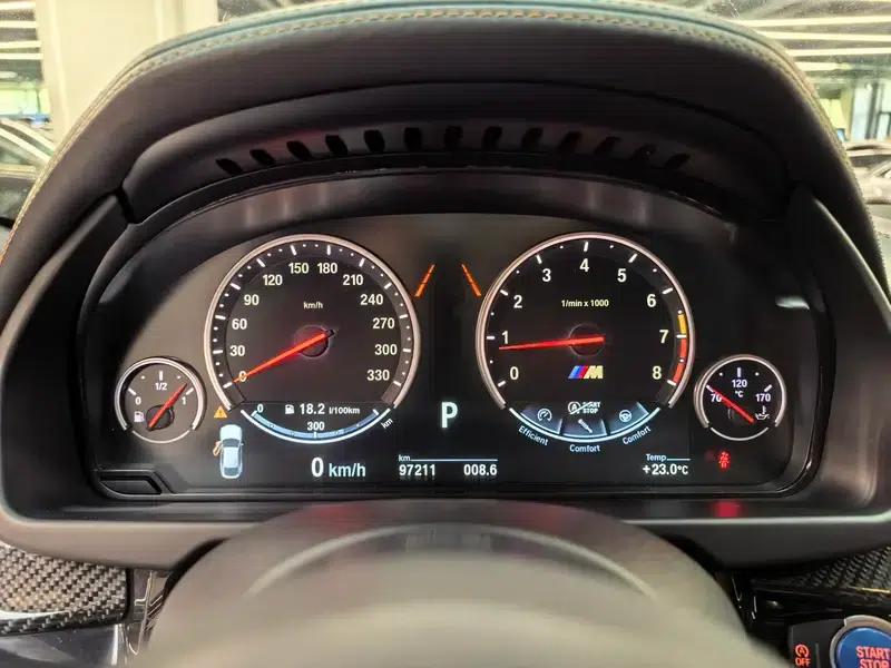 2015 BMW X6 M — миниатюра 11