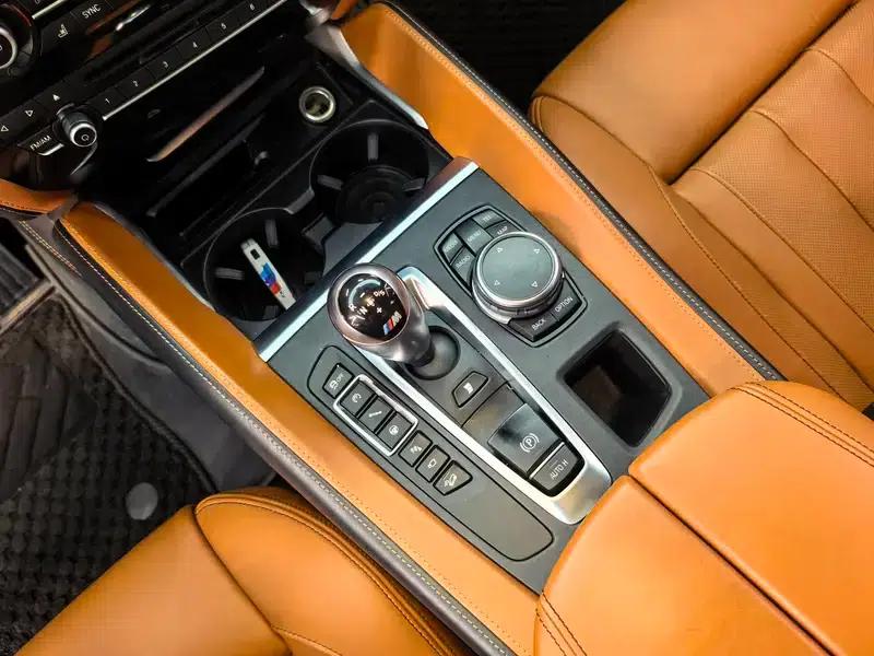2015 BMW X6 M — миниатюра 13