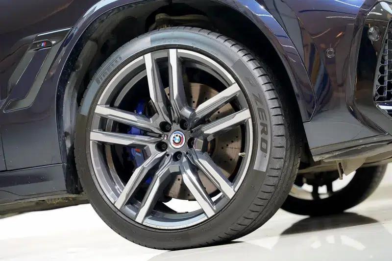 2021 BMW X6 M — миниатюра 11