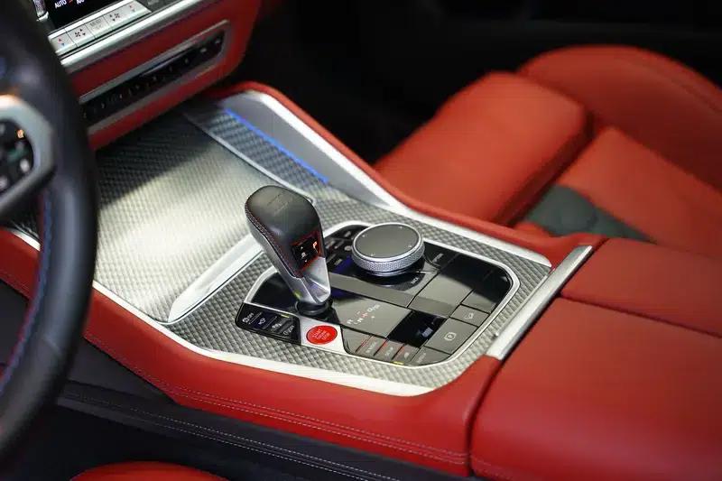 2021 BMW X6 M — миниатюра 17