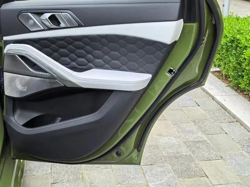 2021 BMW X6 M — миниатюра 20