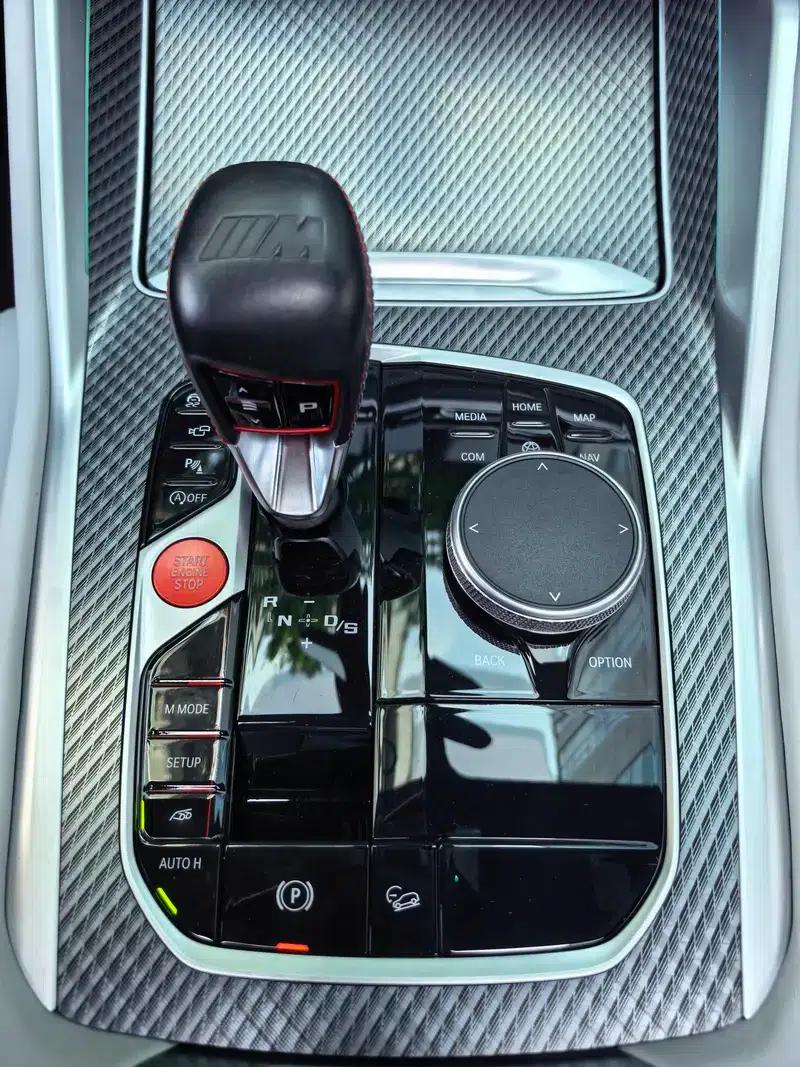 2021 BMW X6 M — миниатюра 9