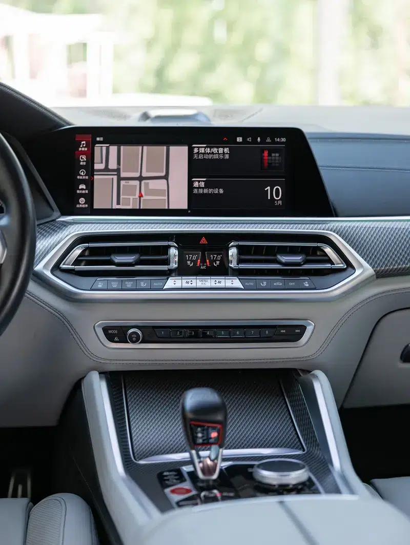 2021 BMW X6 M — миниатюра 12