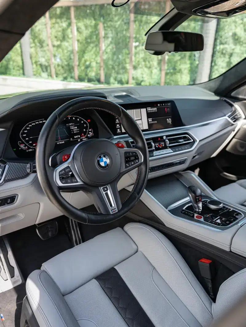 2021 BMW X6 M — миниатюра 15