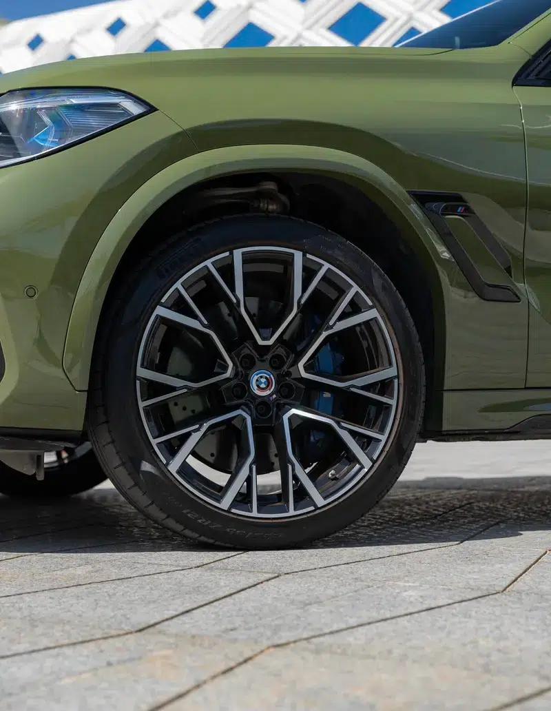 2021 BMW X6 M — миниатюра 9