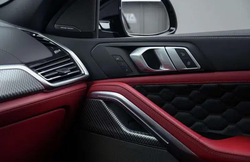 2020 BMW X6 M — миниатюра 16