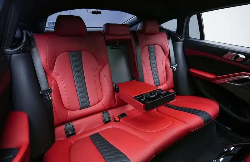 2020 BMW X6 M — миниатюра 26