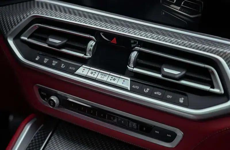2020 BMW X6 M — миниатюра 8
