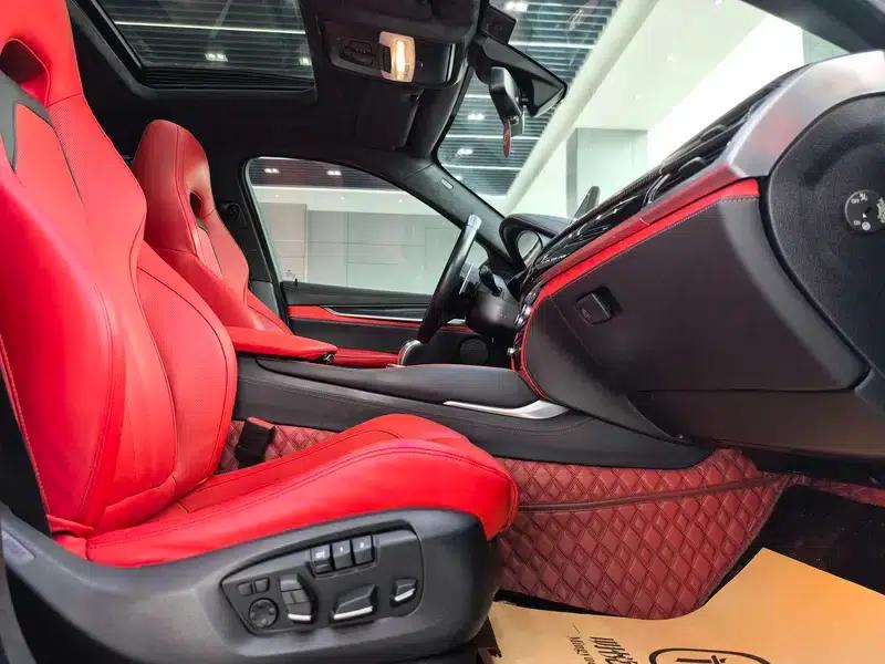 2015 BMW X6 M — миниатюра 14