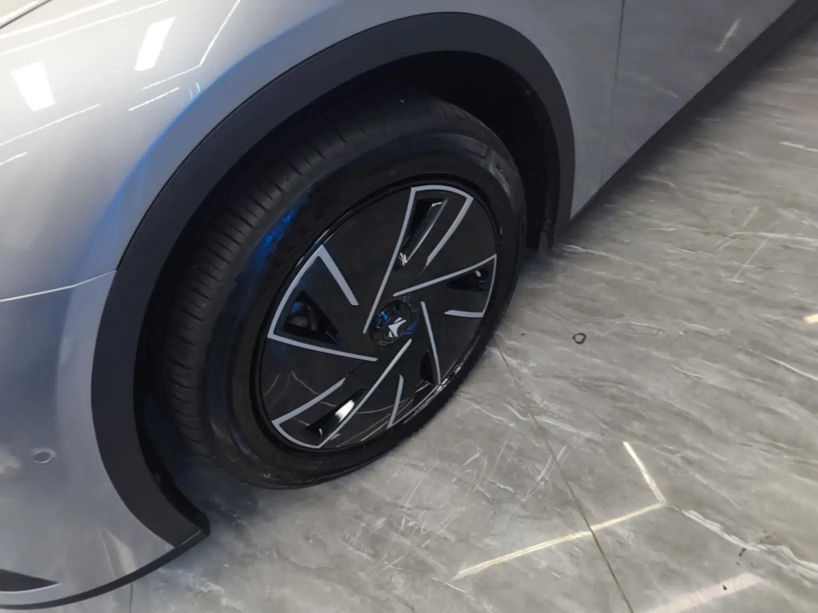 ARCFOX Alpha S5 2025 Facelifted 560PRO 185kW — миниатюра 10