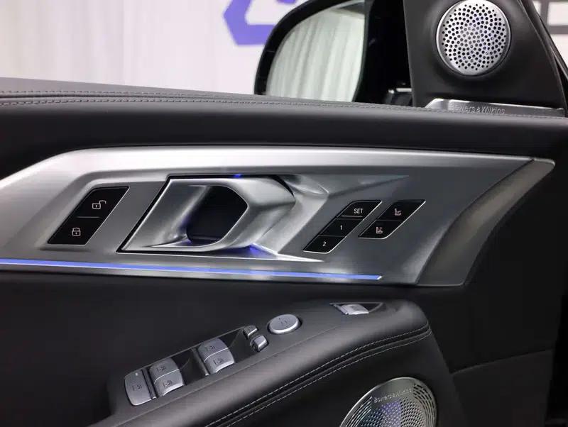 BMW XM 2023 50e — миниатюра 33
