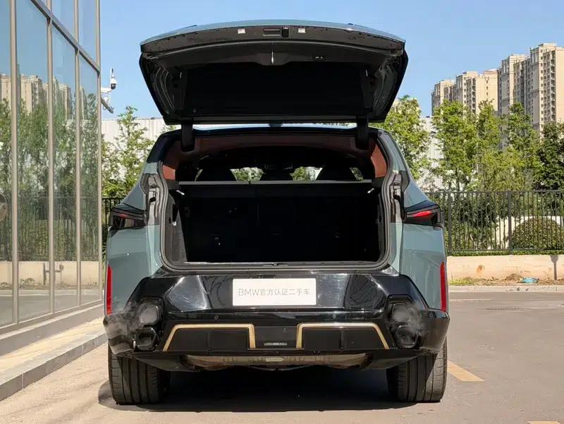 BMW XM 2023 4.4T Standard Edition — миниатюра 27