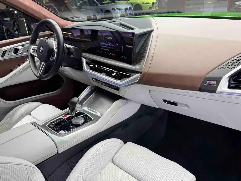 BMW XM 2023 50e — миниатюра 10