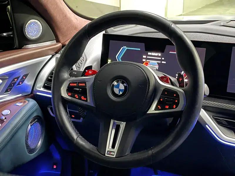 BMW XM 2023 50e — миниатюра 15