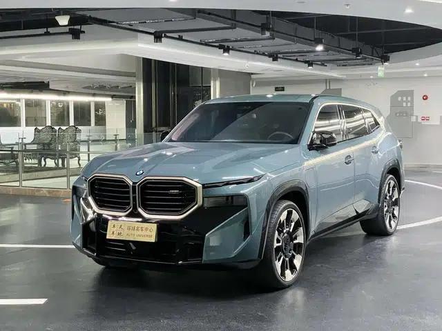 BMW XM 2023 50e