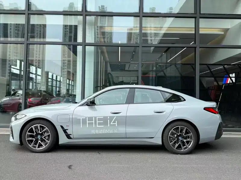 BMW i4 2023 eDrive40 — миниатюра 3