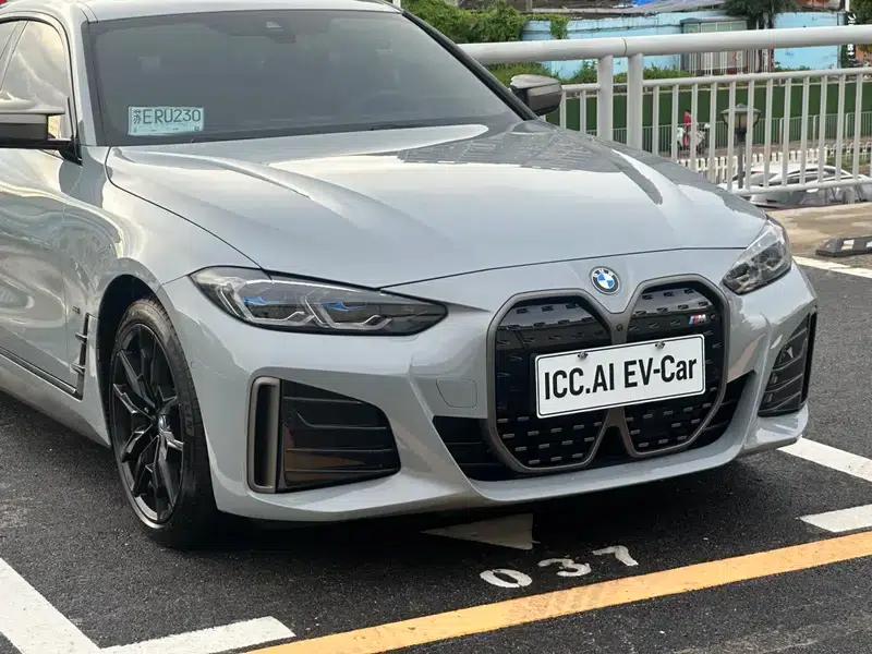 BMW i4 2022 M50 — миниатюра 10