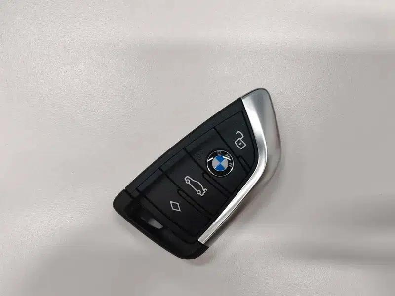 BMW i4 2023 eDrive40 — миниатюра 11