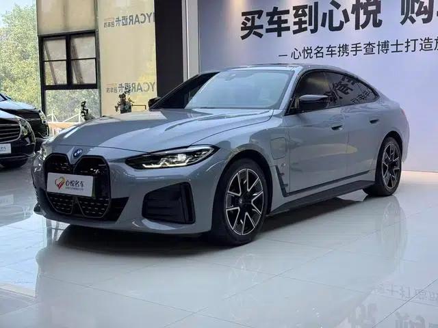BMW i4 2023 eDrive40