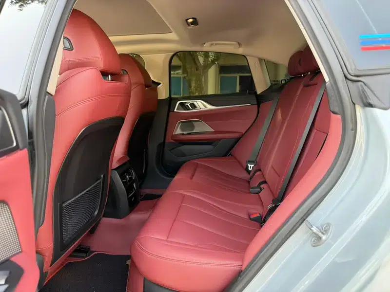 BMW i4 2023 eDrive35 — миниатюра 14