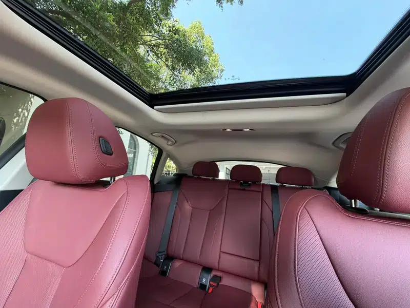BMW i4 2023 eDrive35 — миниатюра 20