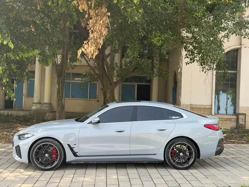 BMW i4 2023 eDrive35 — миниатюра 4